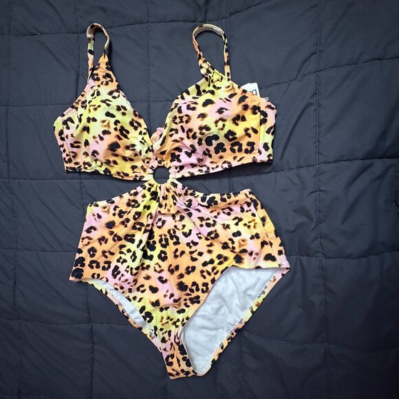 Bar III Summer Heat Animal-Print O-Ring Monokini Swimsuit - Size: Large - NWT - Picture 3 of 16